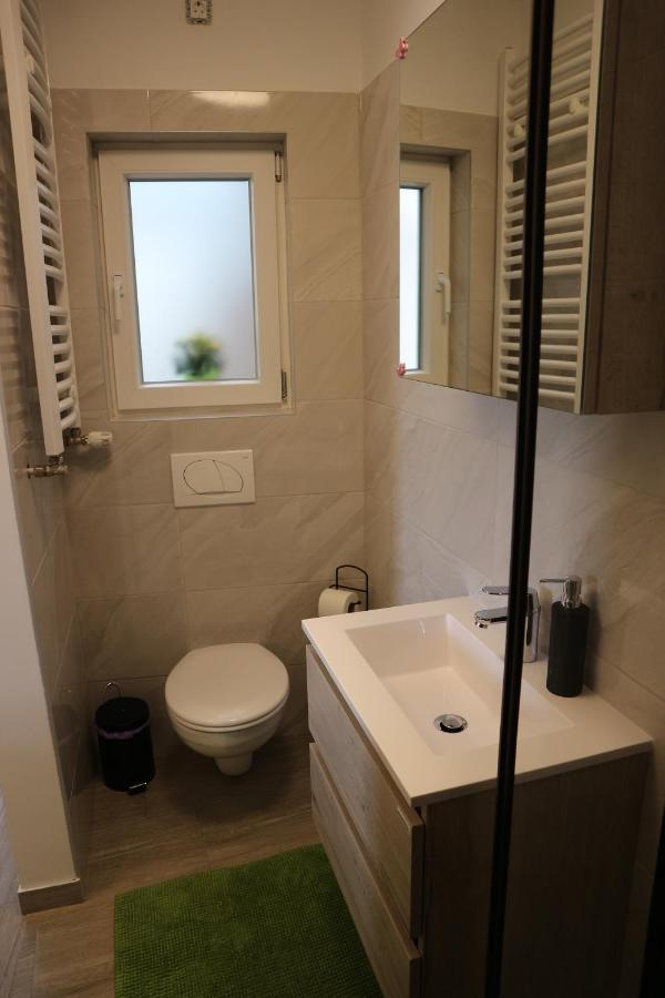 Apartments Komel I Οπατία Εξωτερικό φωτογραφία